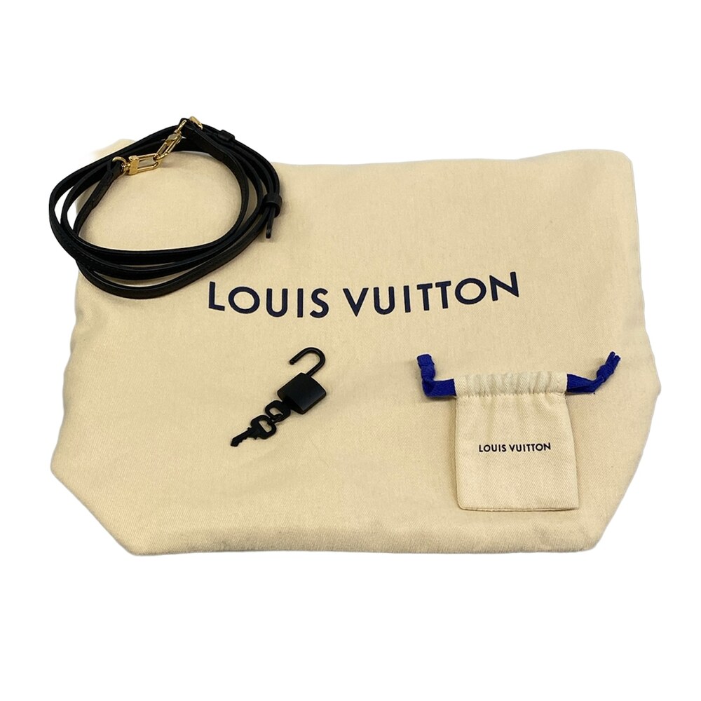 Louis Vuitton Petite Boite Chapeau Epi Handbag - Picture 8 of 15